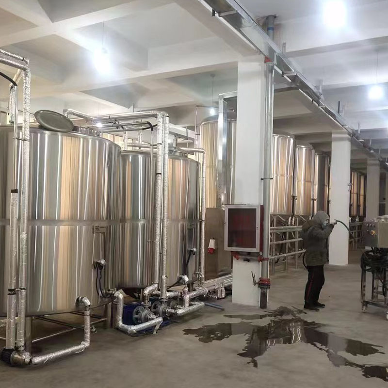 乌达精酿啤酒设备